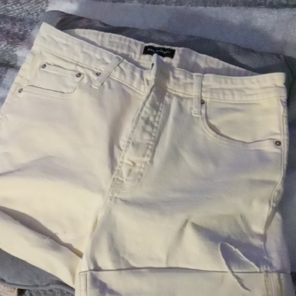 Women's Cream Jean Shorts